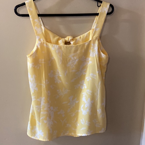 Lily Morgan sleeveless yellow pastel blouse size medium - Picture 6 of 7